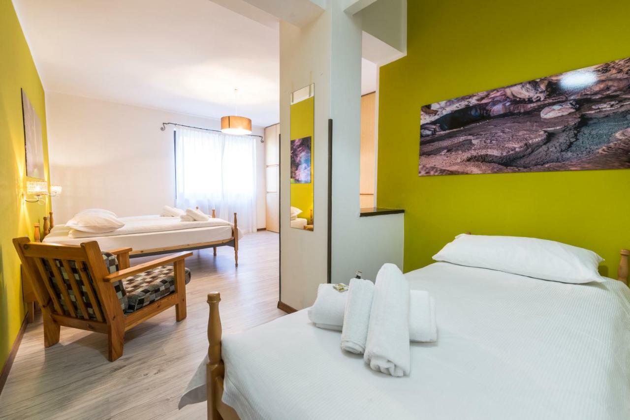 Room&Breakfast Al Canyon Fondo Exterior foto